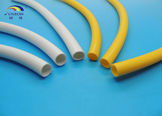 China Kundenspezifisches flexibles PVC verdrängte Schläuche für Draht-Isolierungs-Schutz fournisseur
