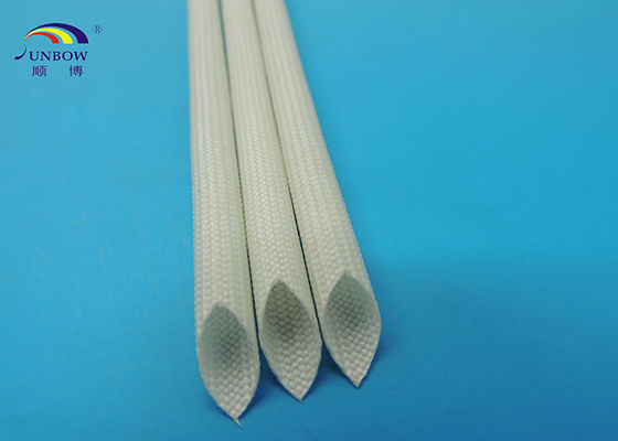 China Weiches Silikon-Fiberglas des Weiß-1.5KV, das für Draht-isolierendes Elektrogerät Sleeving ist fournisseur